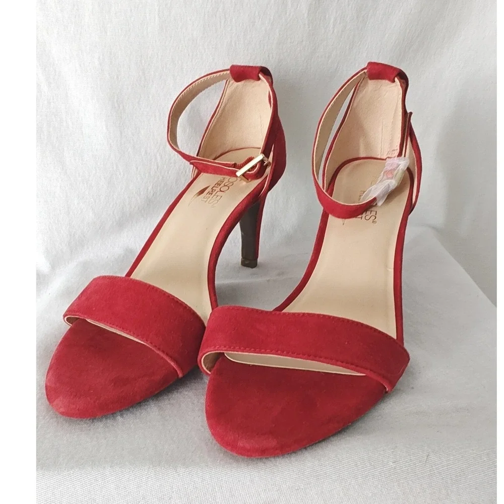 Aerosoles Laminate Sandals Red Suede Ankle Strap Dress Pump Comfortable size 9